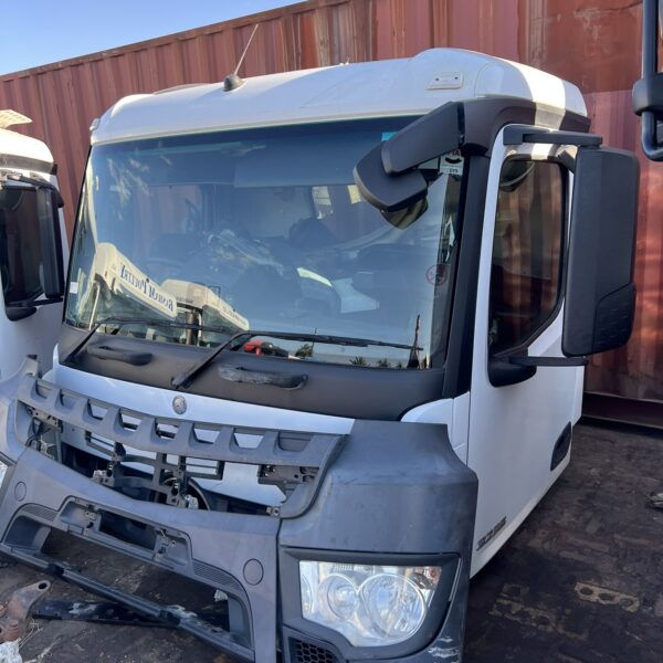 Mercedes-Benz Arocs Day Cab