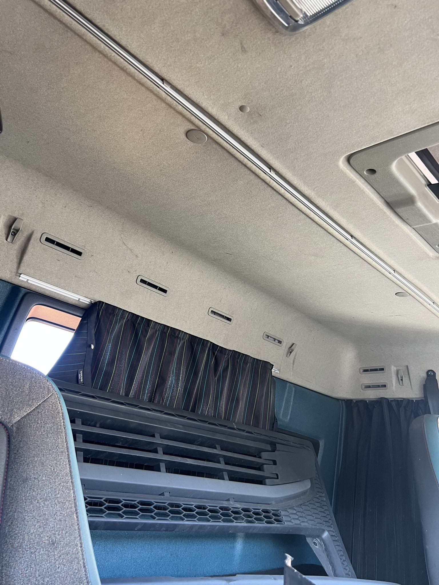 Volvo FM–FMX V4 Cab - Image 4
