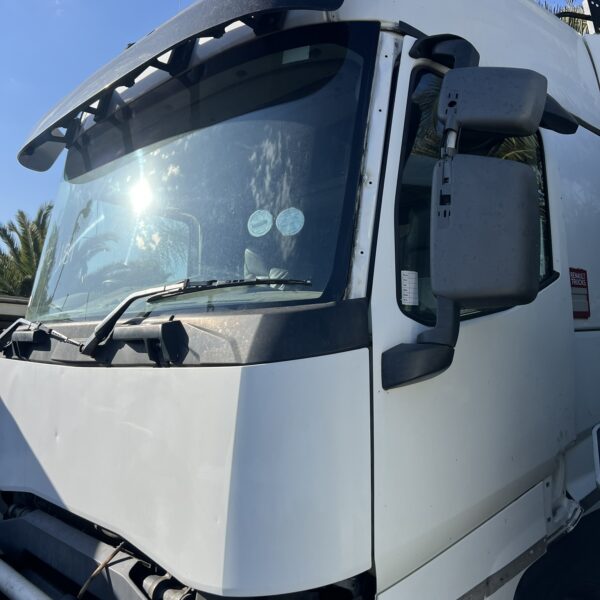 Renault New Shape Cab
