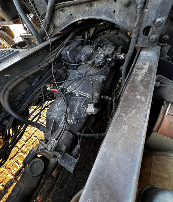 Volvo 2007 FH 440 Hub-Reduction Truck - Image 4